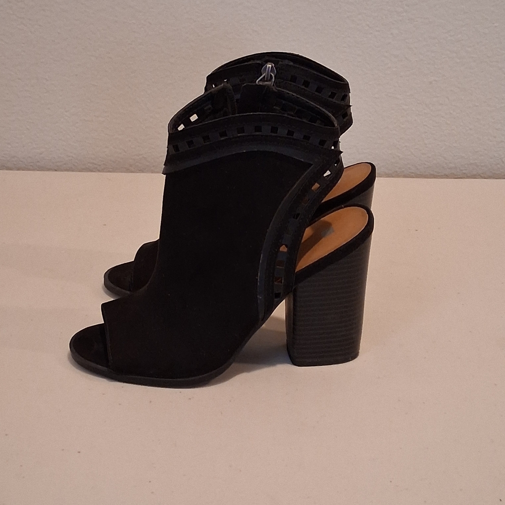 Chic Black Women's Heeled Boots